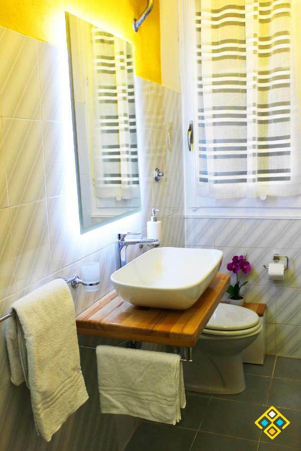 Sa Domu De Ajaja Apartments Cagliari Ngoại thất bức ảnh